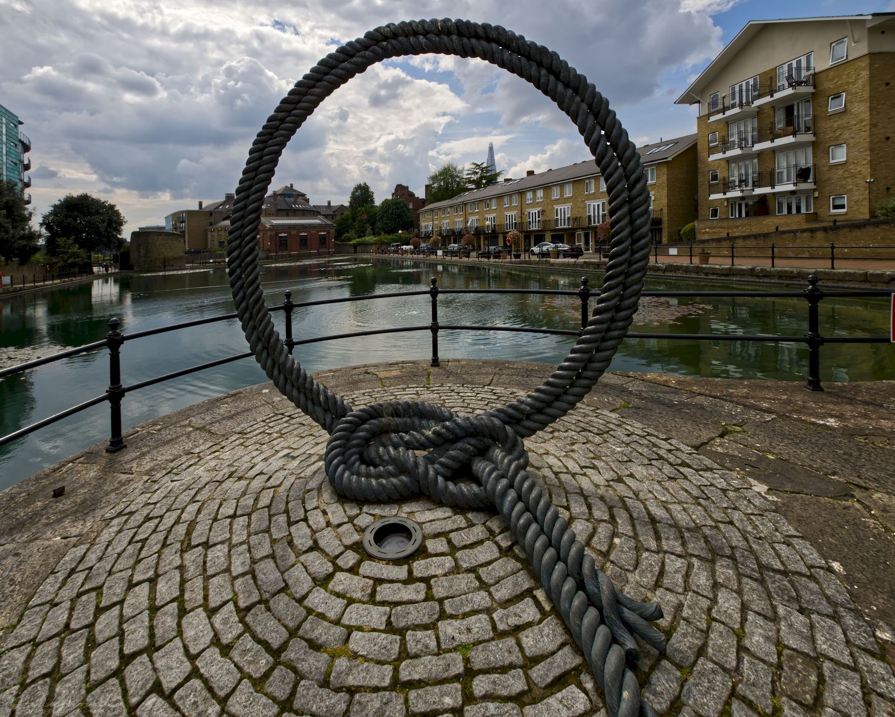Hermitage Basin - Rope Circle sculpture, United Kingdom