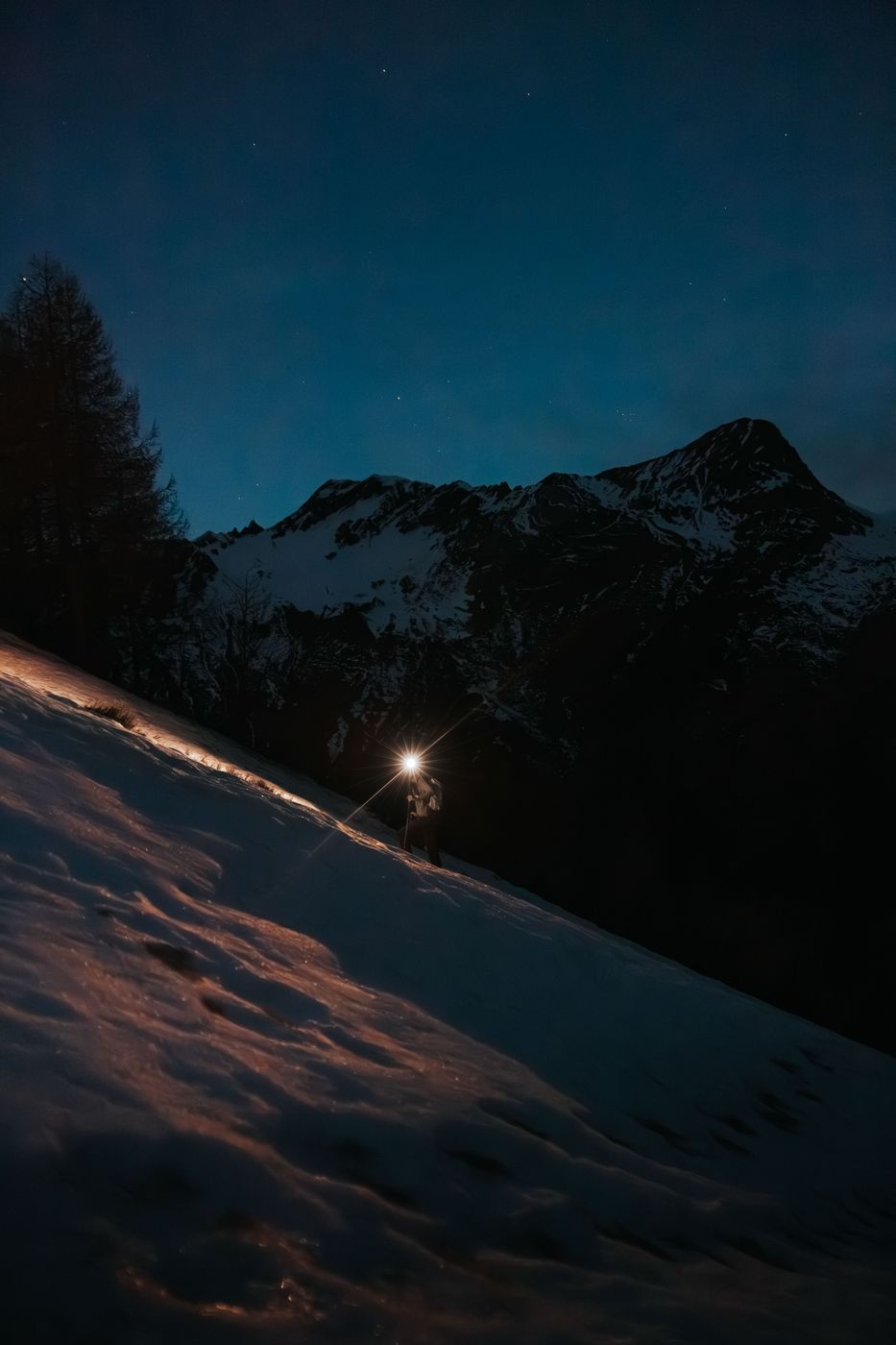 Hiking path toHörlemannskopf, Tirol, Austria