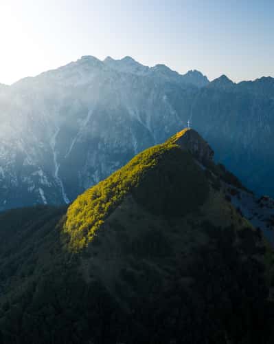 Hill with No Name