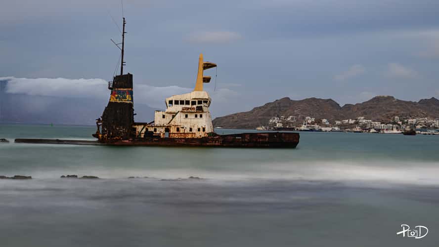 Leopard Shipwreck
