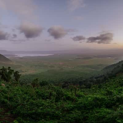 Ngorongoro Crater ViewPoint, Ngorongoro Crater National Park, Tanzania