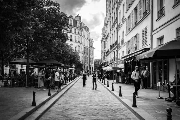 Place Dauphine, Paris