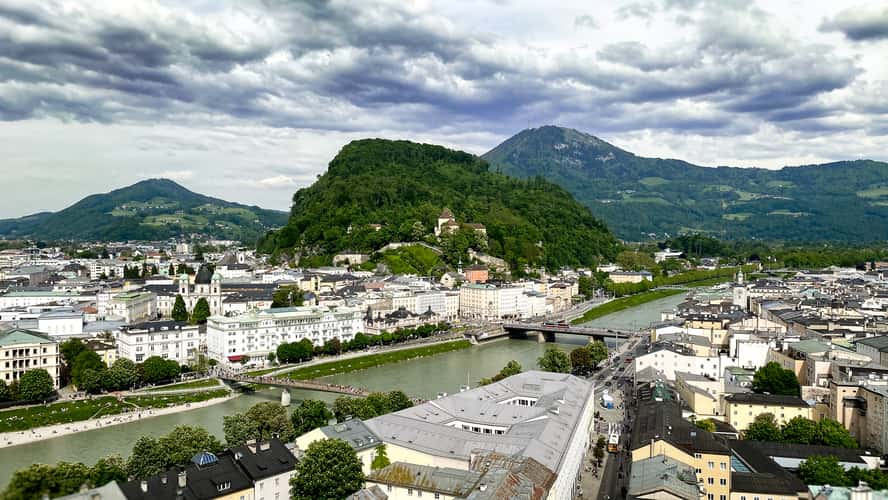 Salzburg - Amalie-Redlich Turm