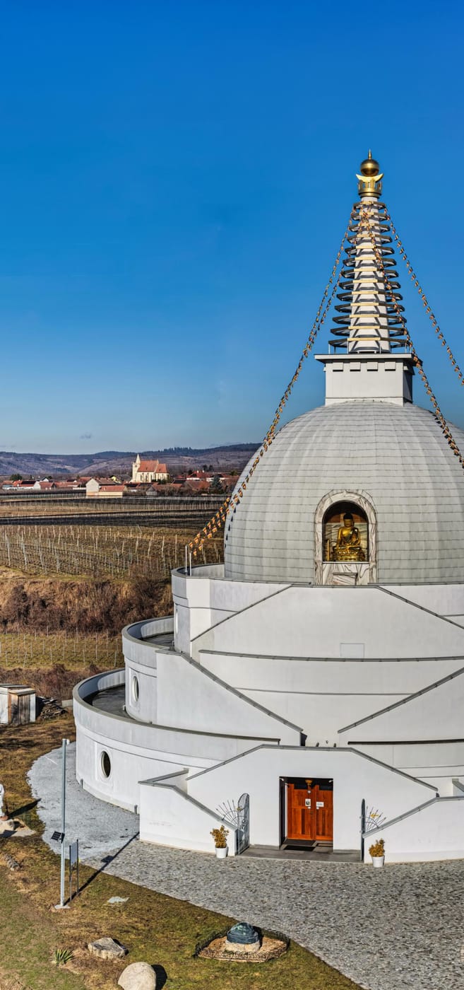 Stupa, Austria