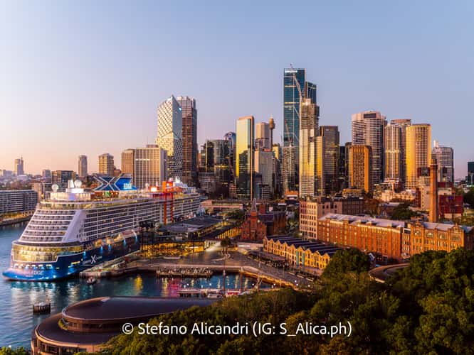 View from Sydney Harbour Bridge 