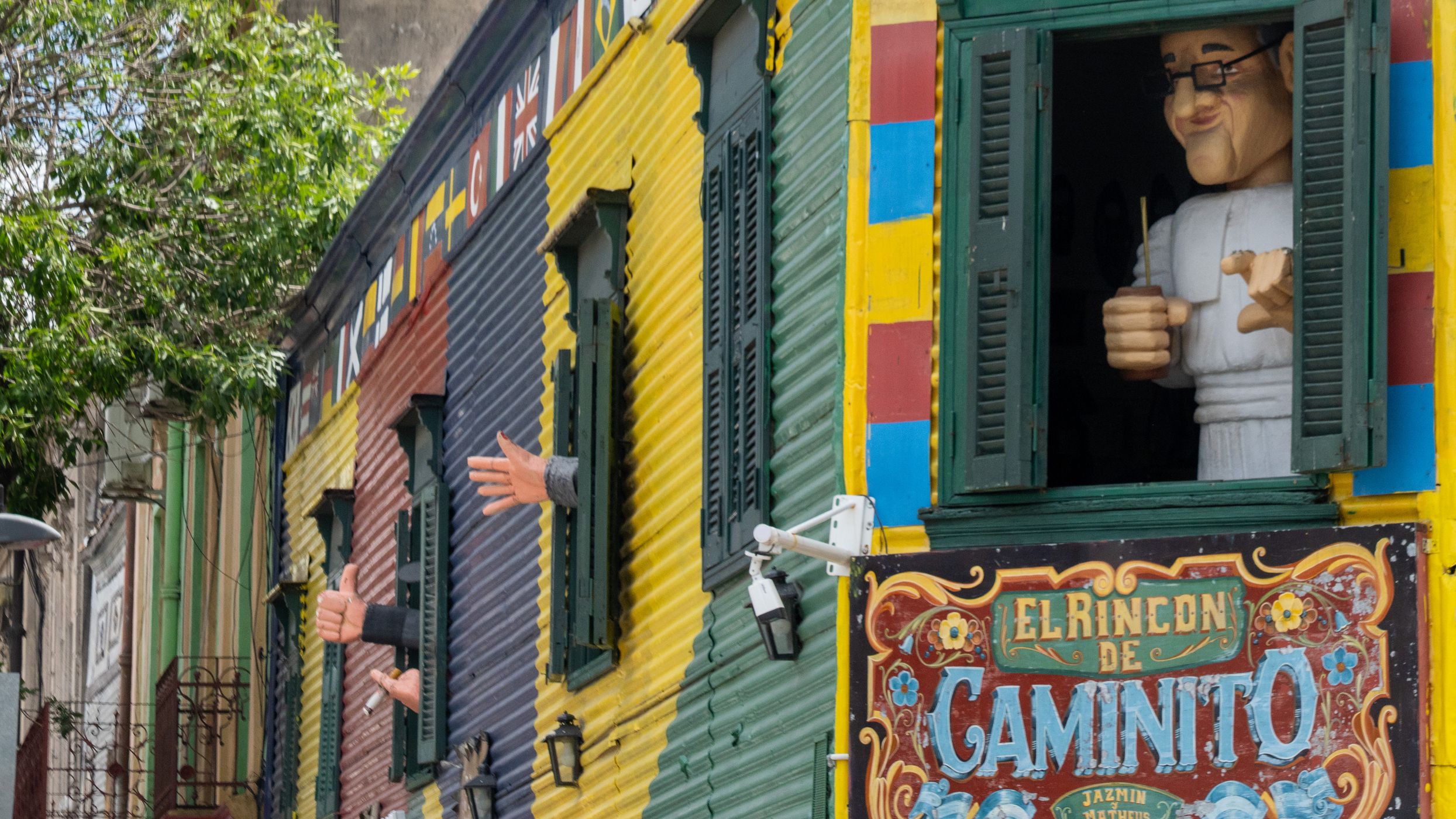 Walking around la Boca, Argentina