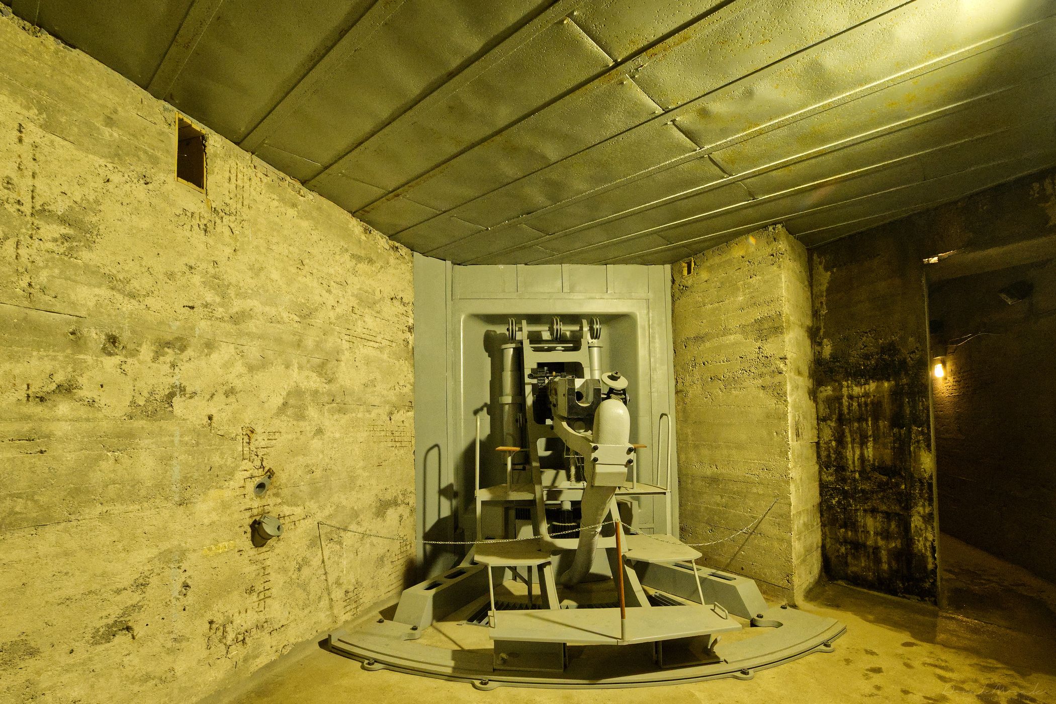 Zelený artillery bunker (N-S 75 Zelený), Czech Republic