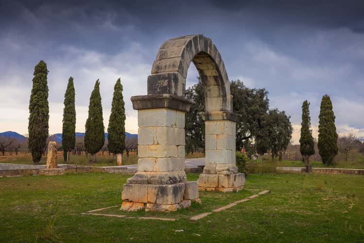 Arc Romà de Cabanes