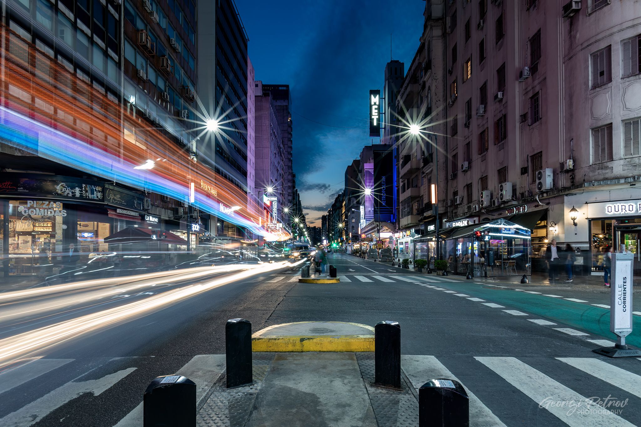 Avenida Corrientes, Buenos Aires, Argentina
