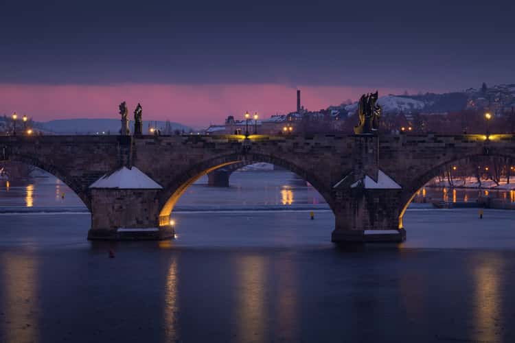 Mánes Bridge – View toward Charles Bridge