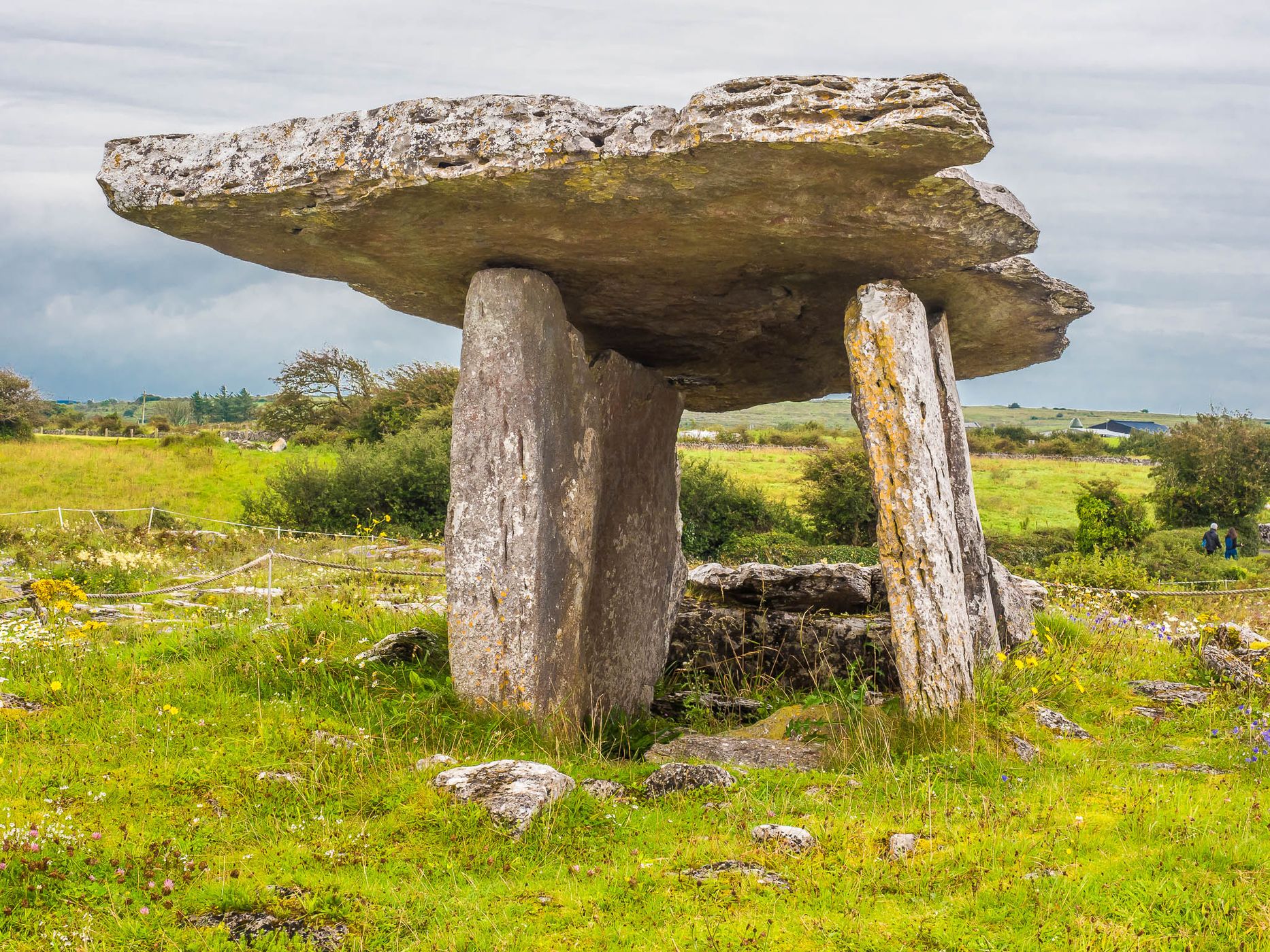 Poulnabrone Dolmen, Ireland