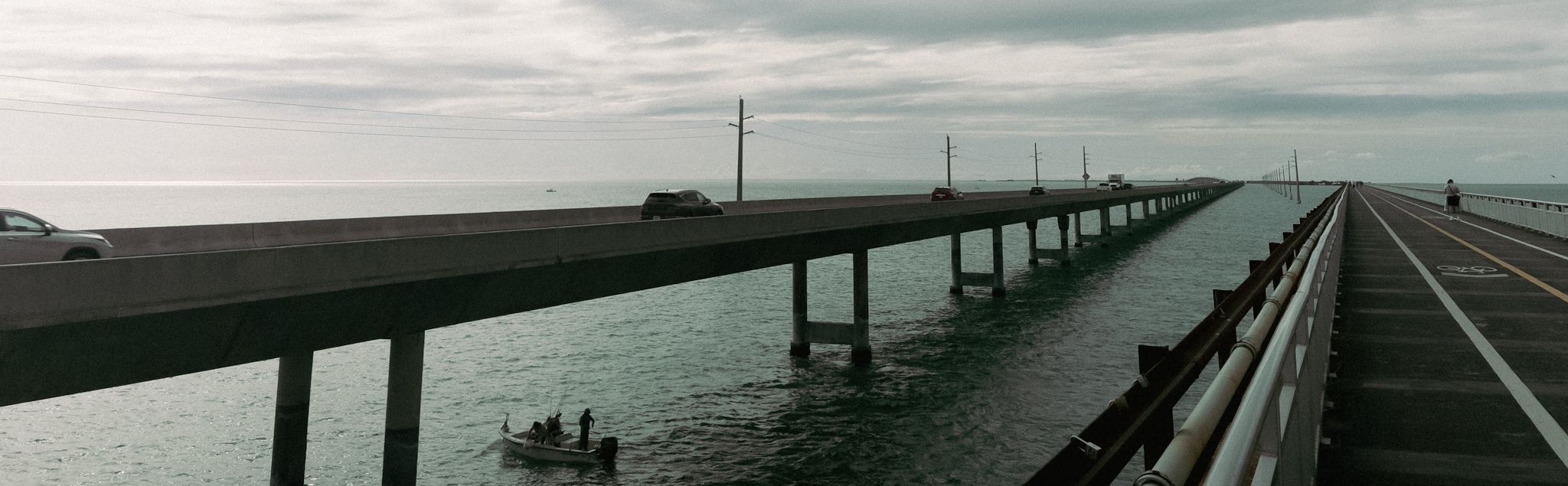 Seven Mile Bridge - Vista Point, Knights Key, USA