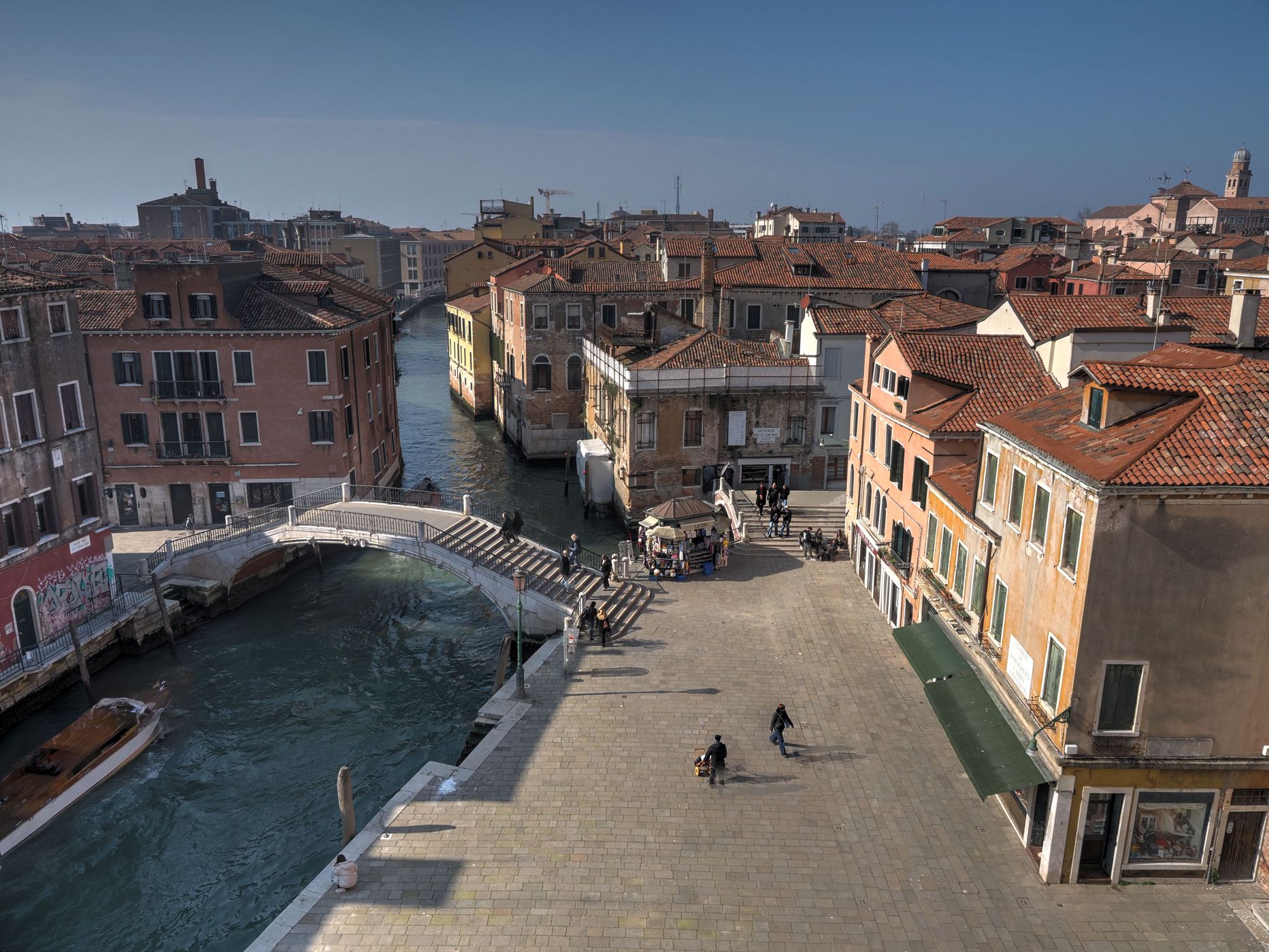 Campo san Pantolon, Italy