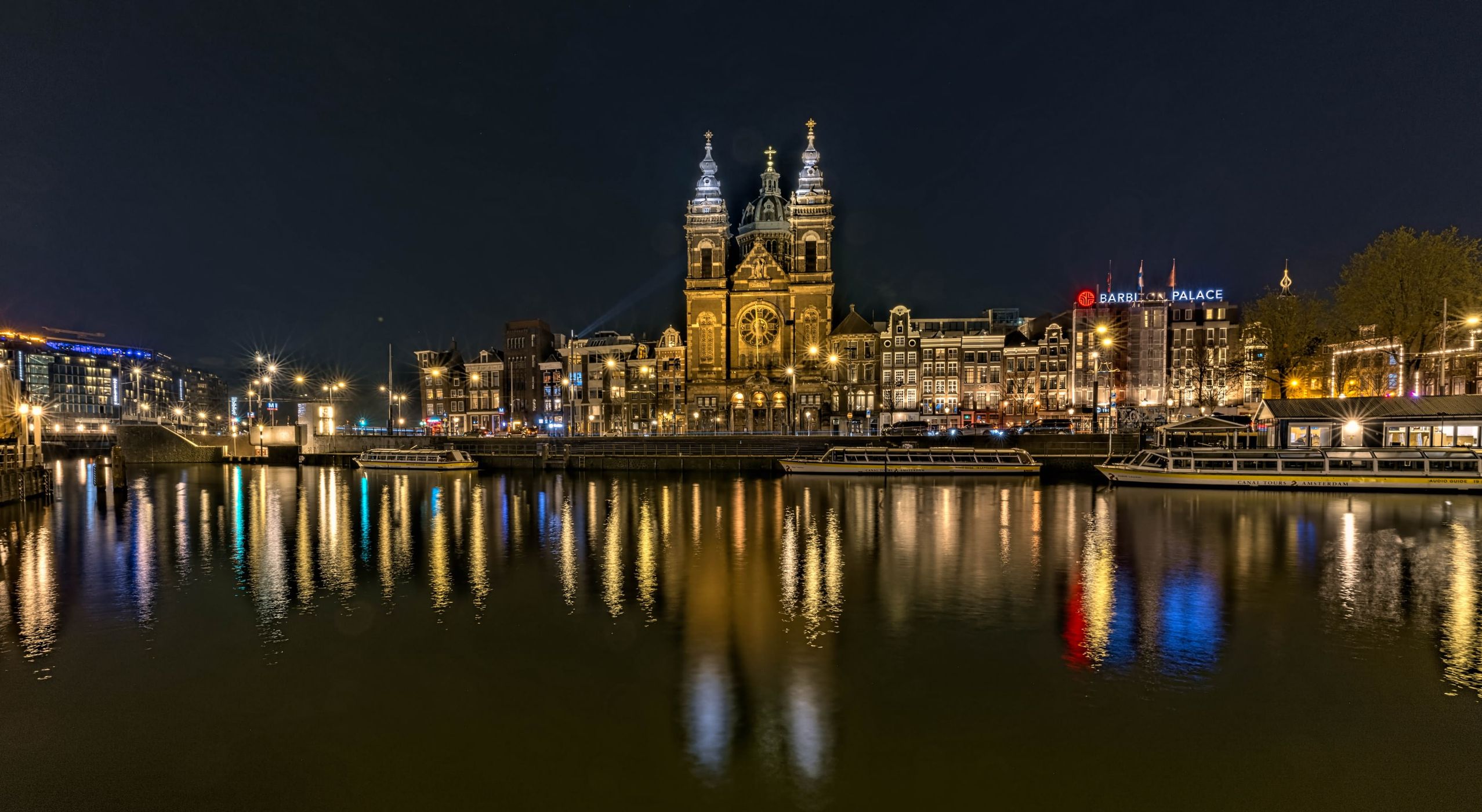  Basilica of Saint Nicholas, Amsterdam, Netherlands