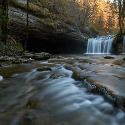 Le Gour Bleu - Cascades du Hérisson, France