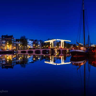 Magere brug (Skinny bridge), Netherlands
