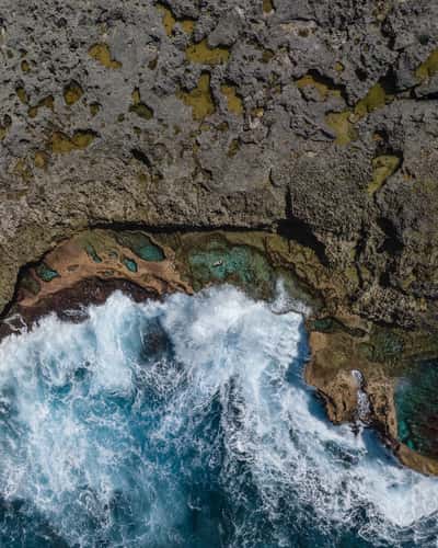 Marmites of Lifou - natural pools