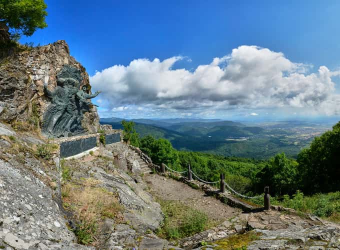 Monument du Vieil Armand