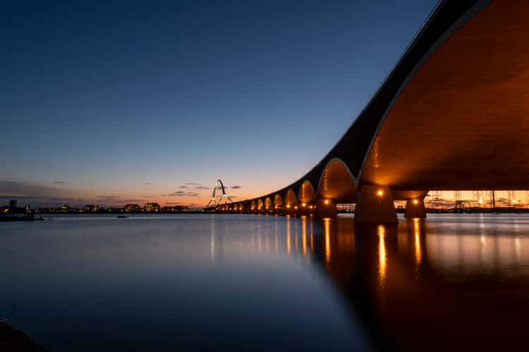 Oversteek bridge, Nijmegen