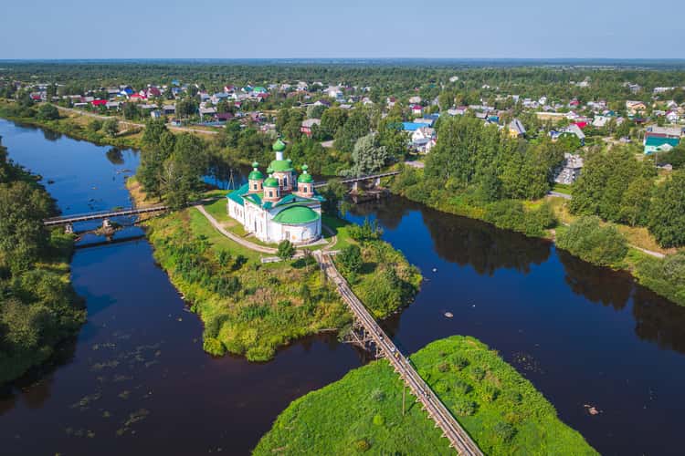 The Olonets Cathedral (drone)
