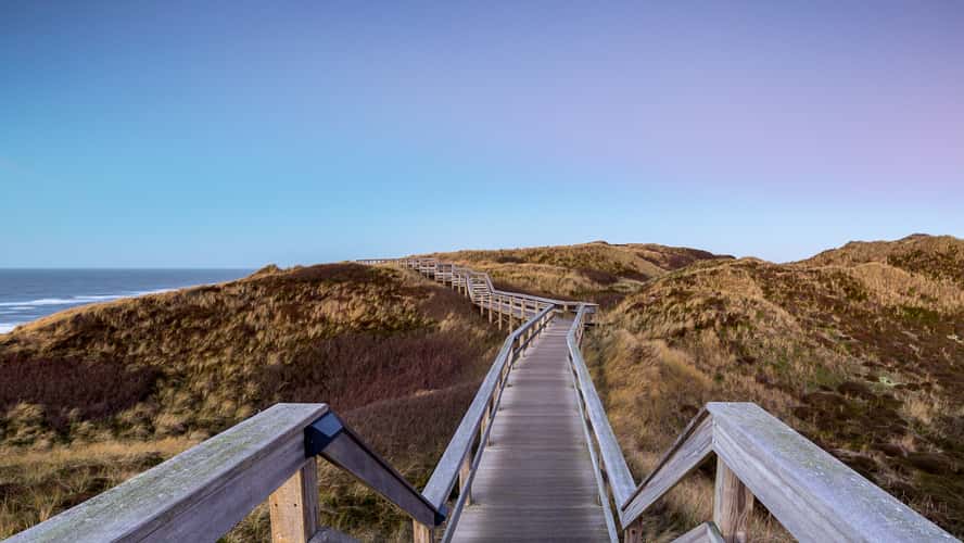 Wenningstedt wooden walkway