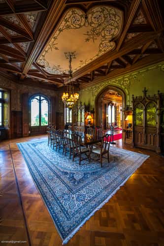 Biester Palace Hidden Gardens