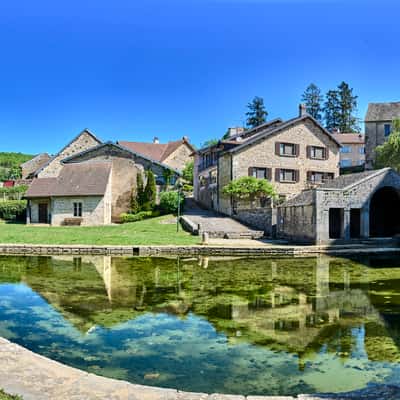 Fondremand - La source de la Romaine, France