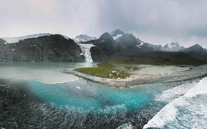Gold Harbour, Beach and Glacier