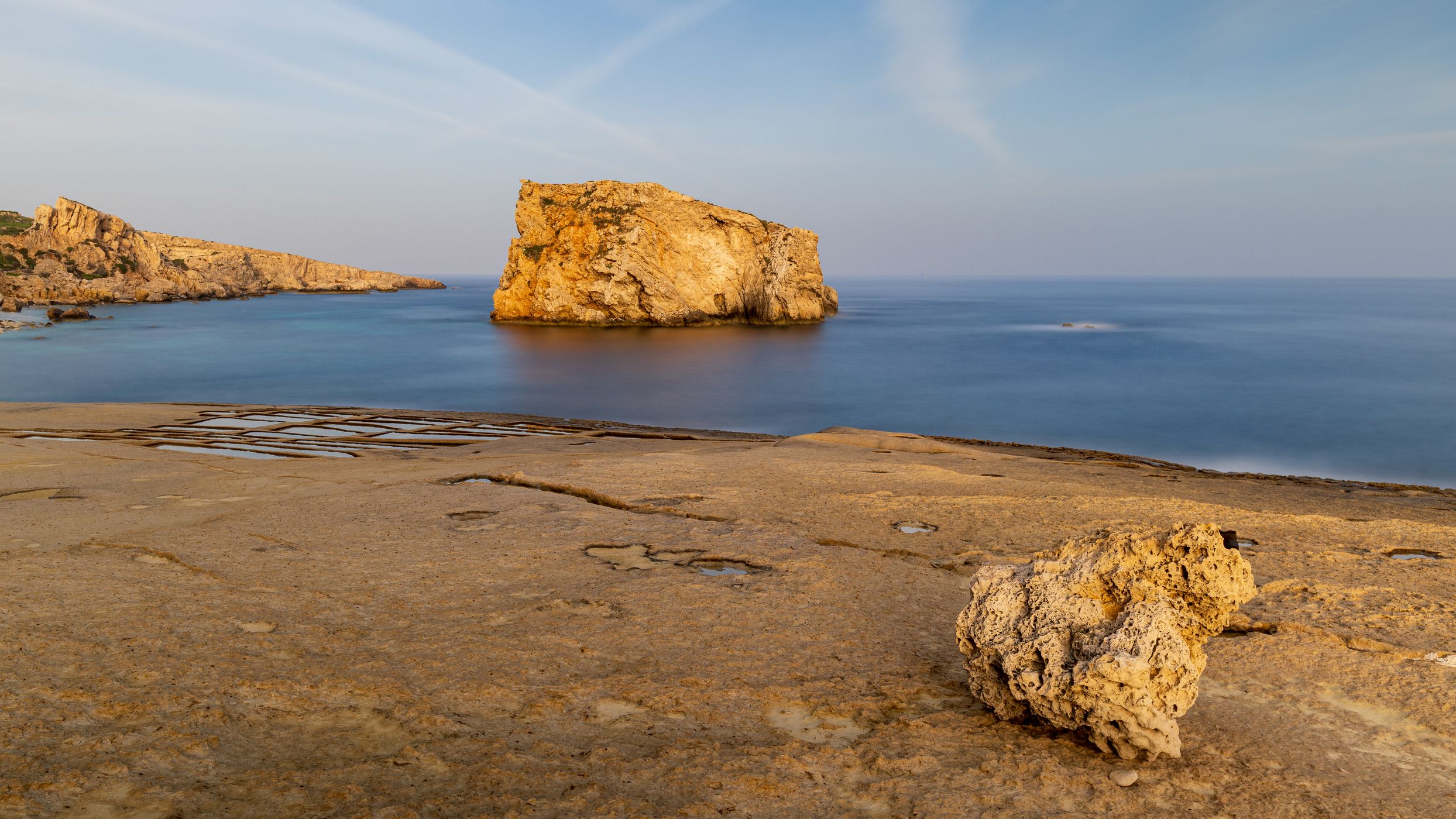 Gozo, saline next to Villa Torre, Malta