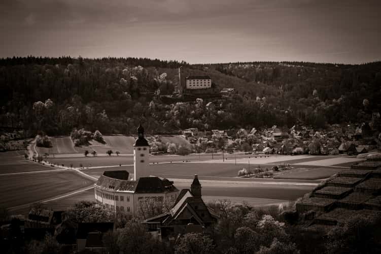 Horneck - Zwei Burgen Blick