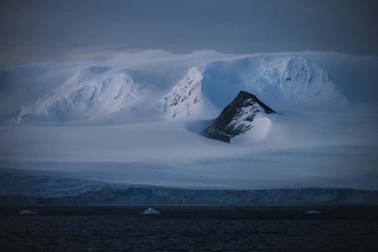 Joinville Island Mountains