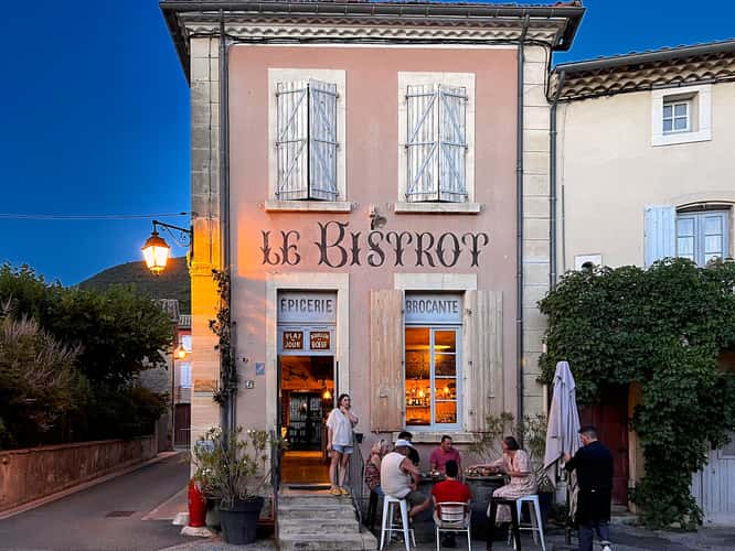 Le Bistrot