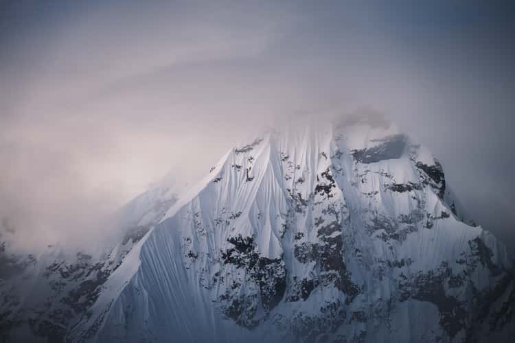 Mountain Peaks Charlotte Bay
