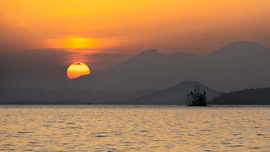 Mt. Vesuvius Sunrise