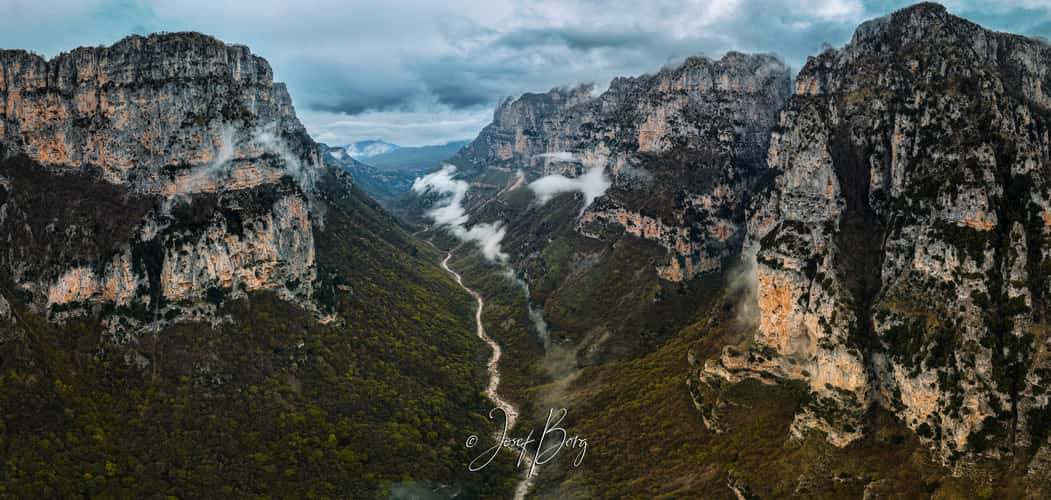 Oxia Viewpoint - Vikos Gorge