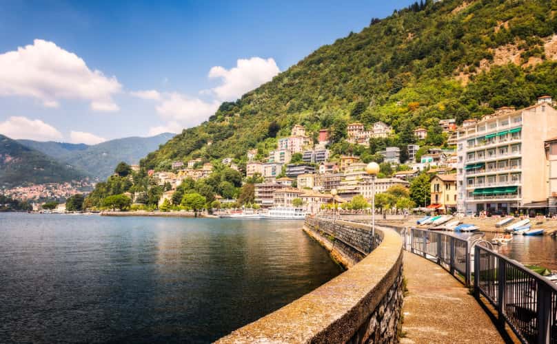 Pier in Como