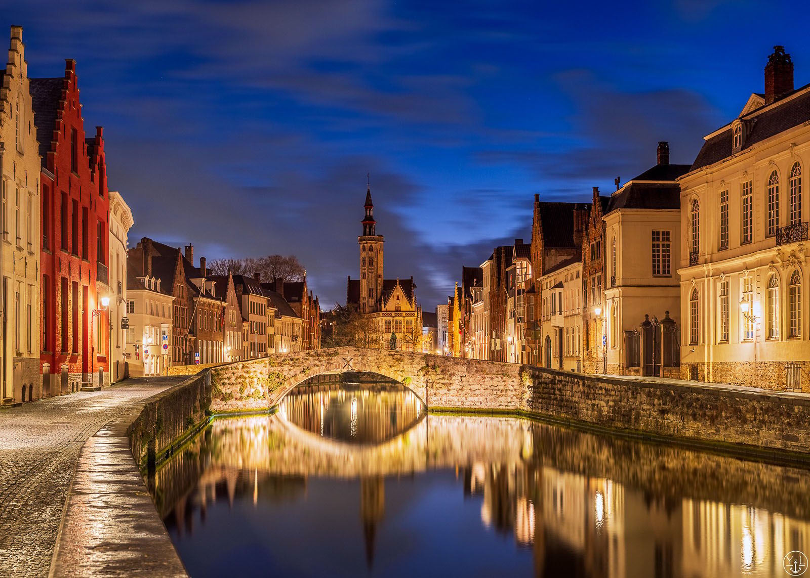 Poortersloge and Koningsbrug, Bruges, Belgium