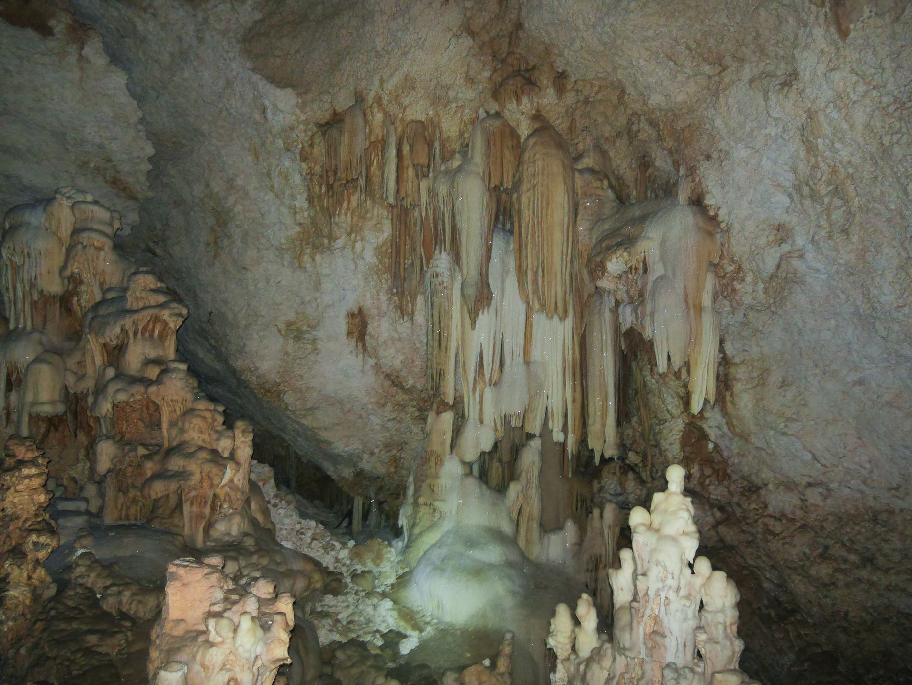 Quajo Cave, New Caledonia
