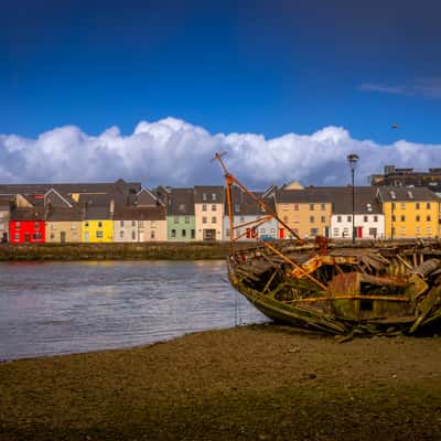 To The Long Walk In Galway, Ireland