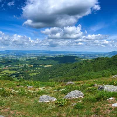 Uchon, Les rochers du Carnaval, France