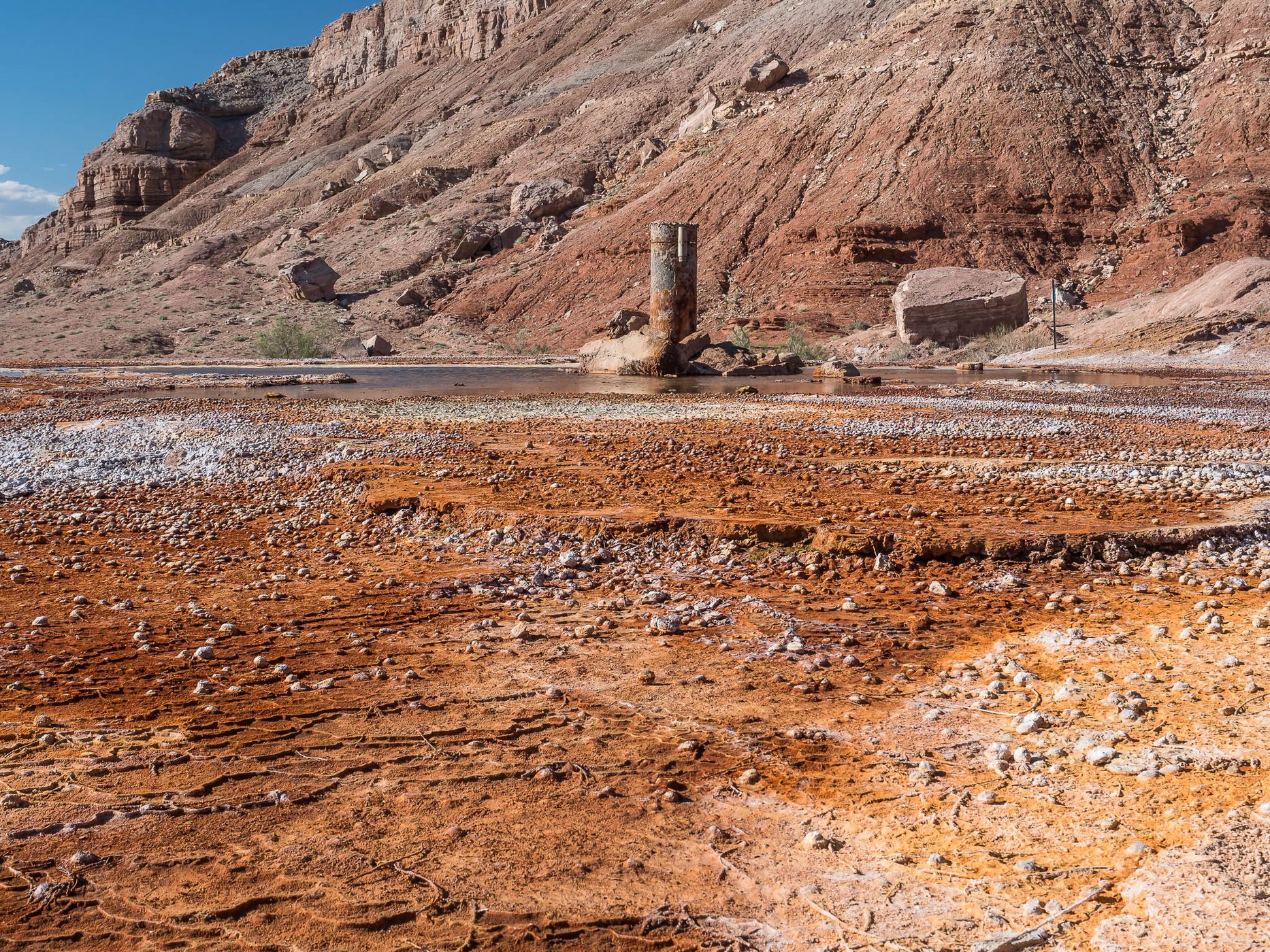 Crystal Geyser, USA