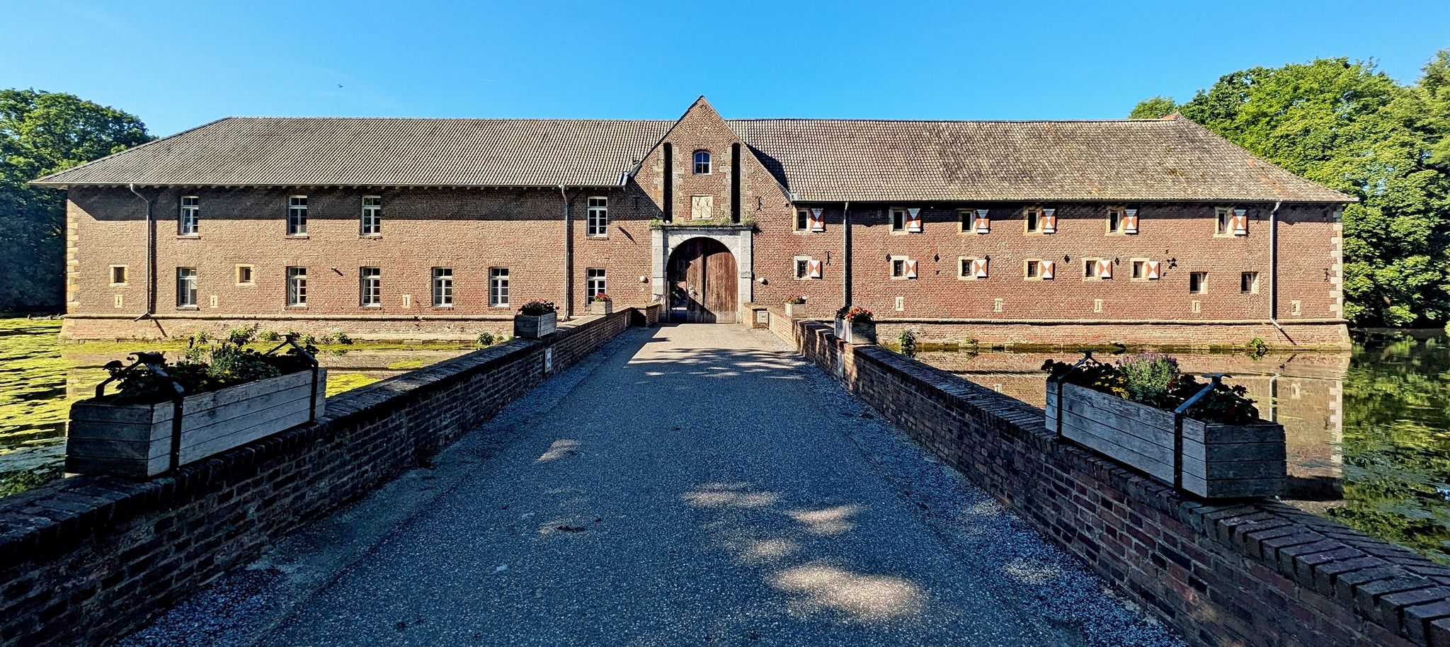 Geilenkirchen Burg Trips, Germany