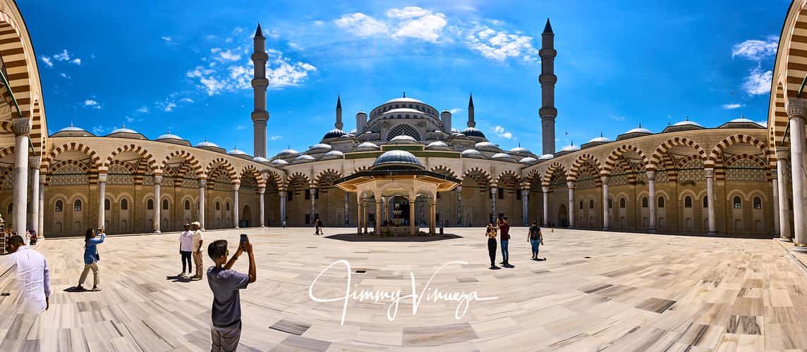 Grand Çamlıca Mosque