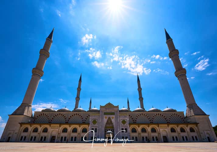 Grand Çamlıca Mosque