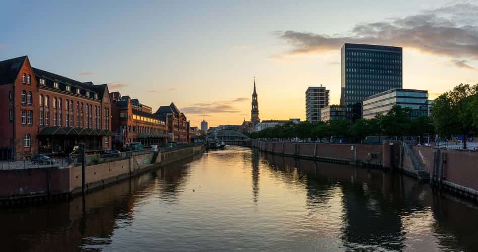 Hafencity (view from Wandrahmsteg), Hamburg
