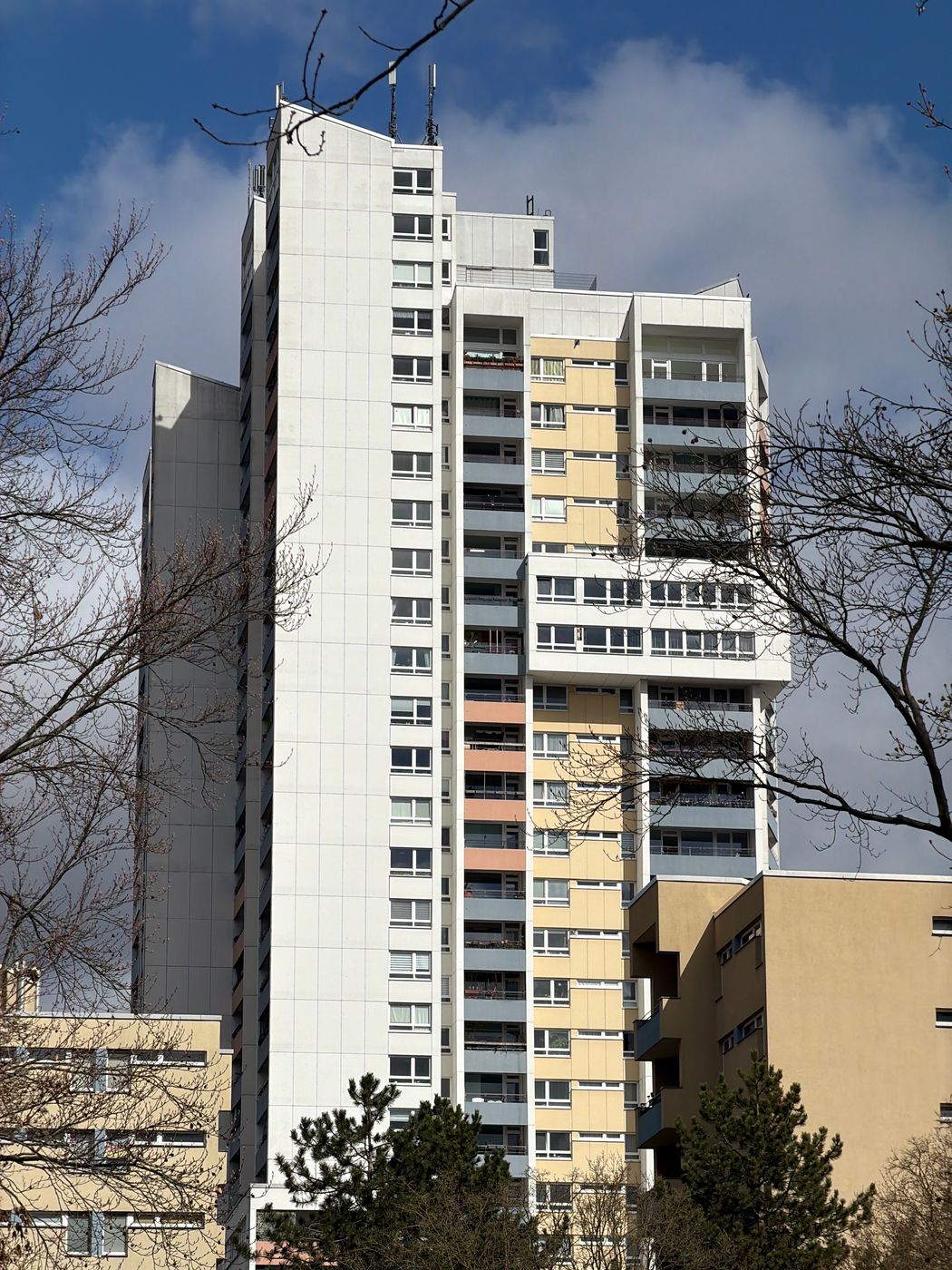 IDEAL Hochhaus, Germany