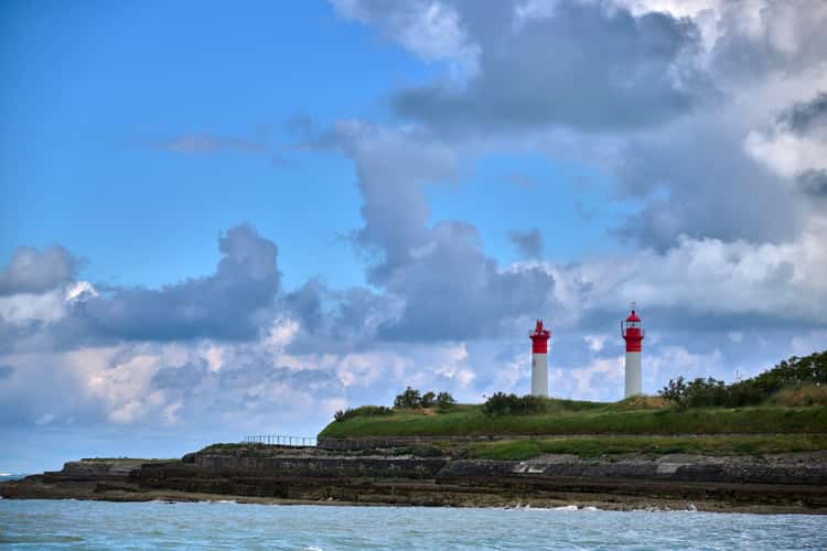 Ile d'Aix Lighthouses from the sea