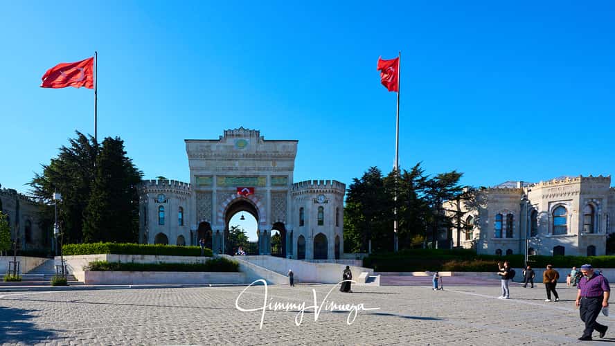 Istanbul University