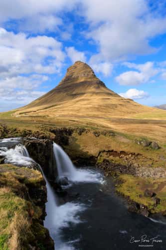 Kirkjufell Waterfall with Kirkjufell