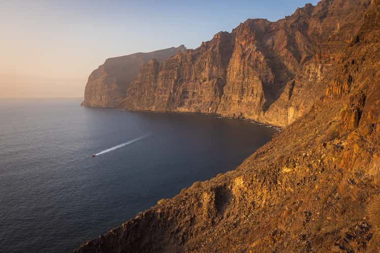 Los Gigantes